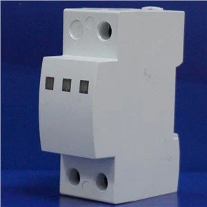 220v bliksembeveiliging in drie fasen